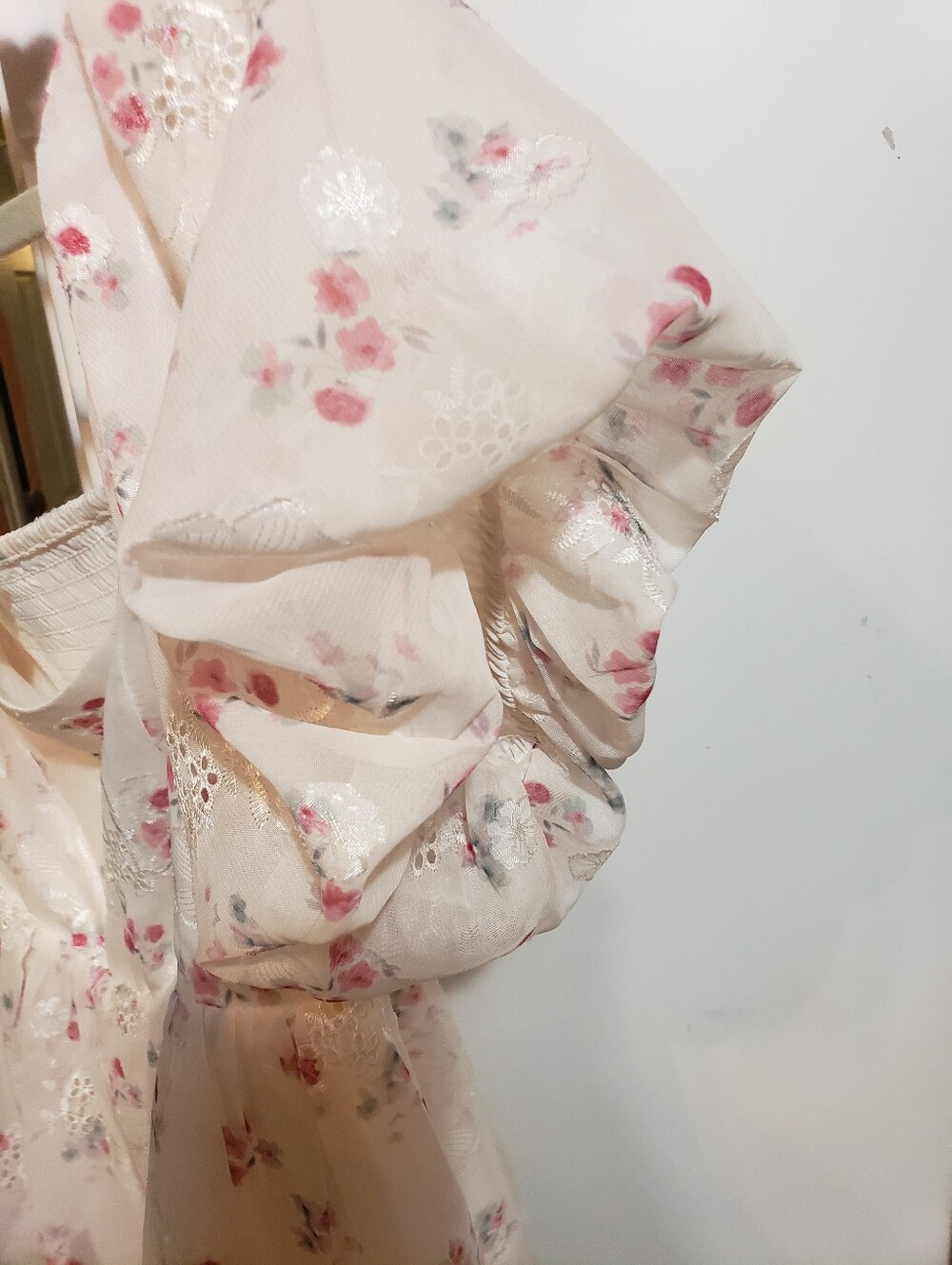 Altar'd State Cream Floral Blouse with Pink Blossoms Puff Sleeves XL Peplum - Picture 4 of 5